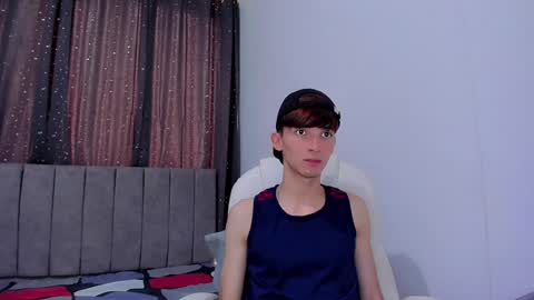 Snapshot of jake_evanss_ chatting on January 2025 03:50:01 PM JAKE online show from January 2025 03:50:01 PM