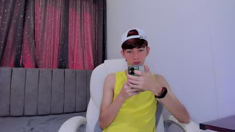 Snapshot of jake_evanss_ chatting on January 2025 03:10:02 PM JAKE online show from January 2025 03:10:02 PM