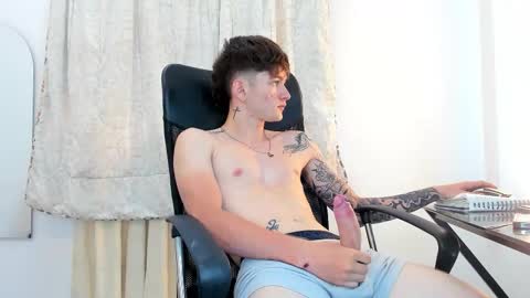 Jake online show from September 2025 07:47:01 PM