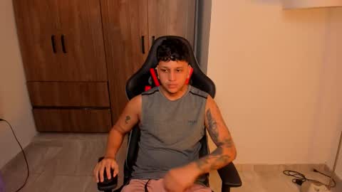 Jake Pons online show from October 2025 03:01:02 AM