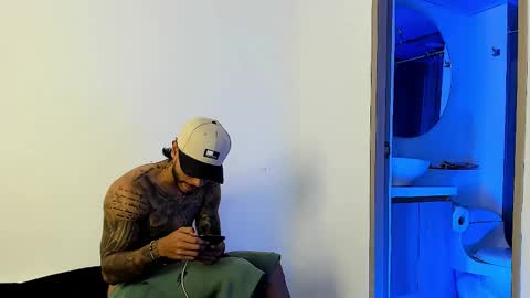 Snapshot of jakee_brown chatting on February 2025 04:41:02 AM Santiago online show from February 2025 04:41:02 AM