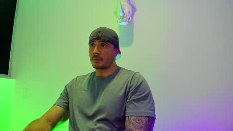 jakestone_1 online show from April 2026 02:06:01 AM