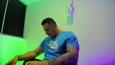 jakestone_1 online show from April 2026 08:21:01 PM