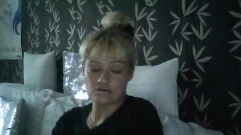 Snapshot of jakkilouise chatting on September 2025 01:55:02 PM JAKKI LOUISE pornstar online show from September 2025 01:55:02 PM