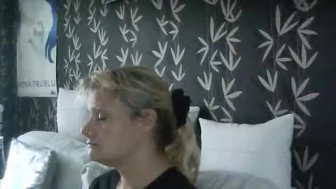 Snapshot of jakkilouise chatting on October 2025 02:28:02 PM JAKKI LOUISE pornstar online show from October 2025 02:28:02 PM