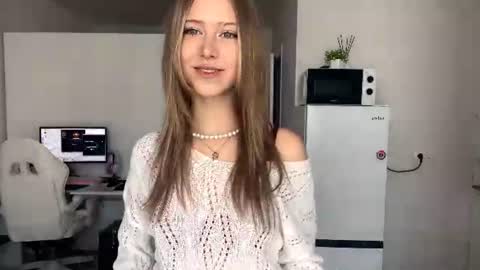 Zoe online show from August 2026 11:12:01 AM