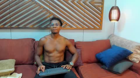 Snapshot of jamalmyst_ chatting on March 2025 07:48:01 PM online show from March 2025 07:48:01 PM