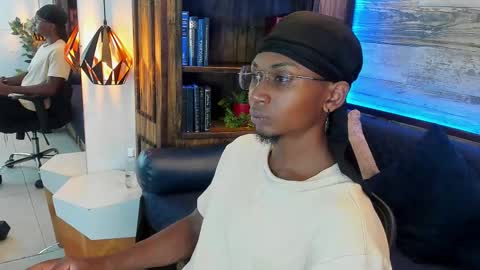 Snapshot of jamalmyst_ chatting on March 2025 07:42:02 PM online show from March 2025 07:42:02 PM