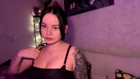 Sofia online show from January 2026 01:05:02 PM