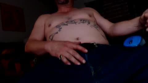 Snapshot of james30cup chatting on January 2025 12:24:01 PM what you in too online show from January 2025 12:24:01 PM
