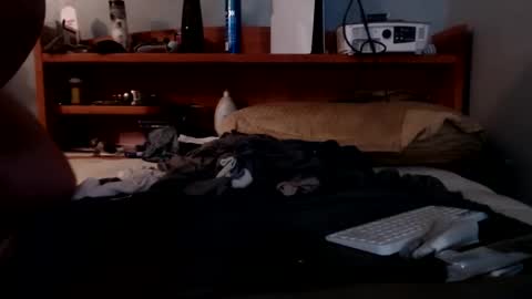 what you in too online show from October 2025 10:32:02 AM