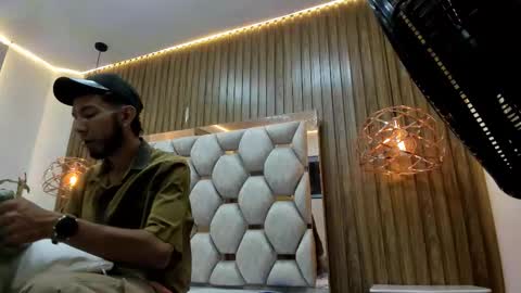 James Walsh online show from February 2026 07:43:01 PM