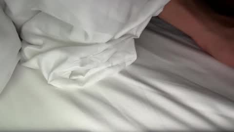 jamesdean0101 online show from March 2026 05:44:01 AM