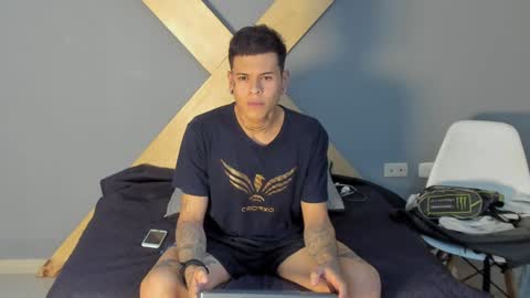Snapshot of jamesinked_ chatting on December 2024 06:11:01 PM Jamesinked online show from December 2024 06:11:01 PM