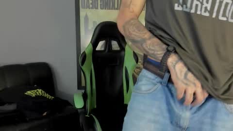 Snapshot of jamesinked_ chatting on February 2025 04:36:01 PM Jamesinked online show from February 2025 04:36:01 PM