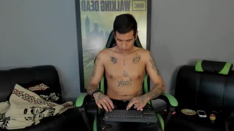 Snapshot of jamesinked_ chatting on February 2025 07:31:02 PM Jamesinked online show from February 2025 07:31:02 PM