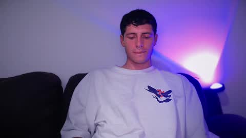 jamesss____ online show from February 2025 09:48:01 PM