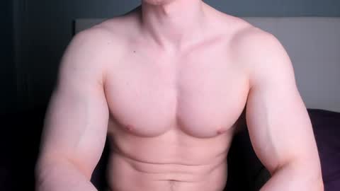 Snapshot of jamesstong chatting on January 2025 09:04:02 PM James Strong online show from January 2025 09:04:02 PM