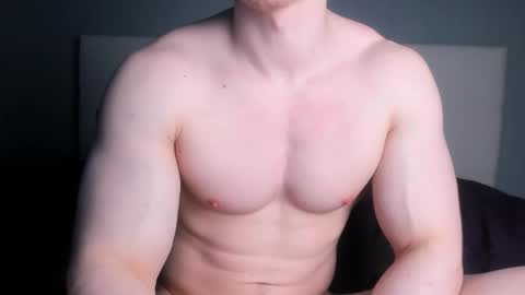 Snapshot of jamesstong chatting on September 2025 11:48:01 PM James Strong online show from September 2025 11:48:01 PM