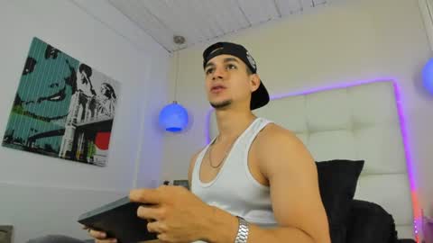 Snapshot of jamexxx1 chatting on August 2026 11:18:01 PM --- James --- online show from August 2026 11:18:01 PM