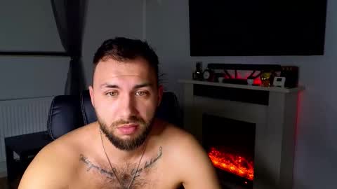 Robbie online show from November 2025 06:35:01 AM