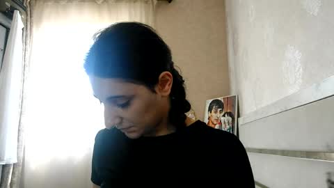 Snapshot of jamikalintz chatting on May 2026 11:04:02 AM Niki online show from May 2026 11:04:02 AM