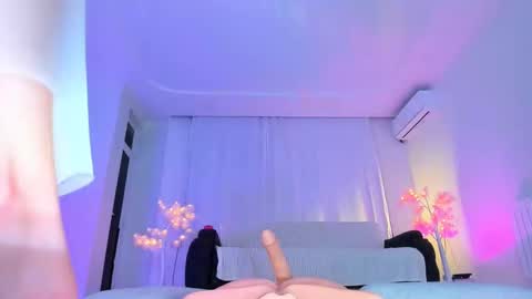 Snapshot of jane__klein chatting on December 2024 08:02:02 PM Jenia online show from December 2024 08:02:02 PM