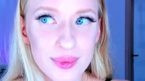 Snapshot of jane__klein chatting on September 2025 04:23:01 AM Jenia online show from September 2025 04:23:01 AM