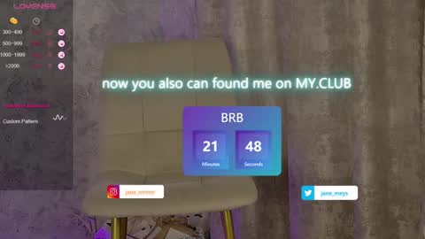 Snapshot of jane_meys chatting on January 2025 08:09:02 AM your kitty JANE roawww online show from January 2025 08:09:02 AM