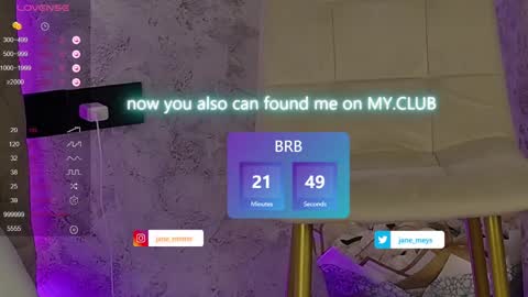 Snapshot of jane_meys chatting on January 2025 11:10:01 AM your kitty JANE roawww online show from January 2025 11:10:01 AM