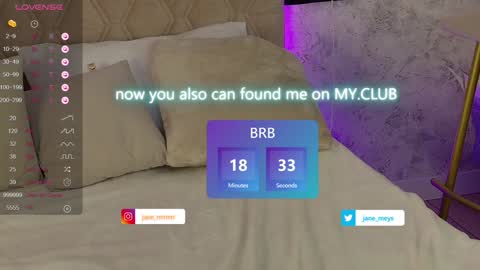 Snapshot of jane_meys chatting on January 2025 08:14:02 AM your kitty JANE roawww online show from January 2025 08:14:02 AM