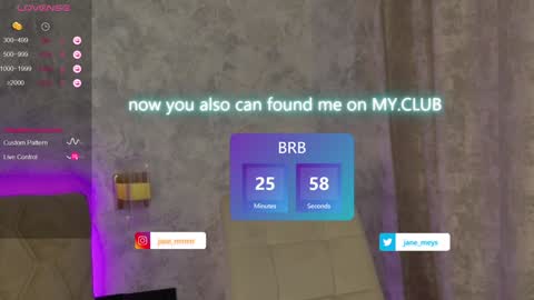 Snapshot of jane_meys chatting on February 2025 08:08:01 AM your kitty JANE roawww online show from February 2025 08:08:01 AM