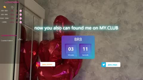 Snapshot of jane_meys chatting on February 2025 11:28:02 AM your kitty JANE roawww online show from February 2025 11:28:02 AM