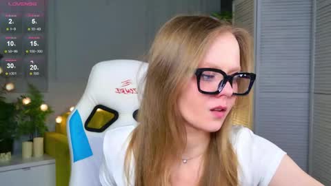 jane_westt online show from April 2026 02:48:01 PM