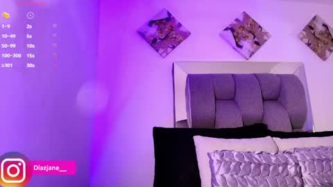 Jennifer online show from April 2026 09:12:02 PM