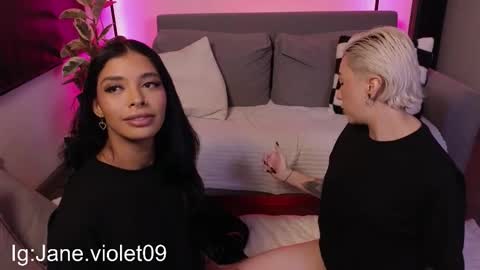 Jane online show from October 2025 12:17:02 AM