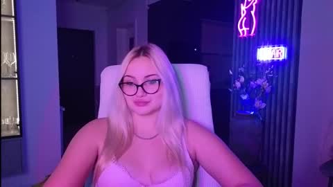 Jane online show from November 2025 09:03:01 PM