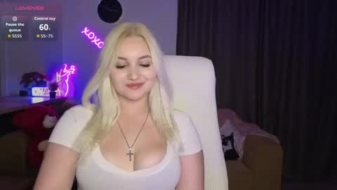 Jane online show from April 2026 07:49:01 PM