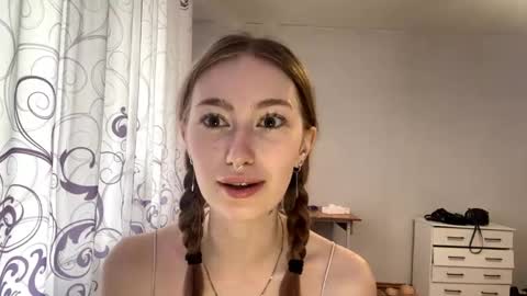 Snapshot of janenegearhart chatting on June 2026 11:16:01 AM Kate online show from June 2026 11:16:01 AM