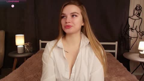 Snapshot of janetjennings chatting on January 2025 06:12:01 AM Day Alice Night Stella online show from January 2025 06:12:01 AM