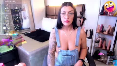 Snapshot of janette_rider chatting on January 2025 06:13:02 AM Janette rider online show from January 2025 06:13:02 AM