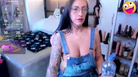 Snapshot of janette_rider chatting on March 2025 03:02:02 AM Janette rider online show from March 2025 03:02:02 AM