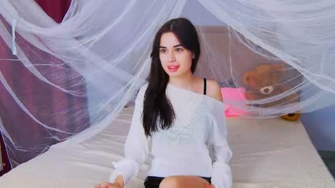 janicerivera online show from April 2026 05:43:01 AM