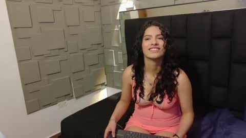 Jan online show from November 2025 08:52:01 PM