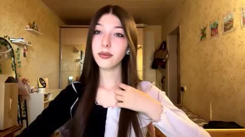 janntenpenny online show from September 2025 01:24:02 PM