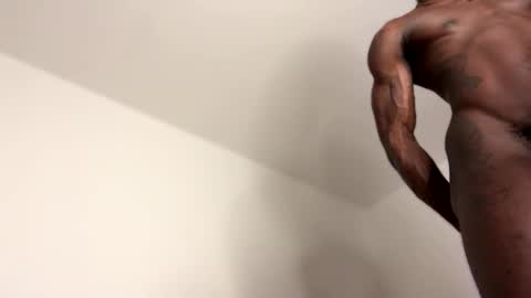 Janstallionx Independent official account online show from December 2025 10:14:01 PM