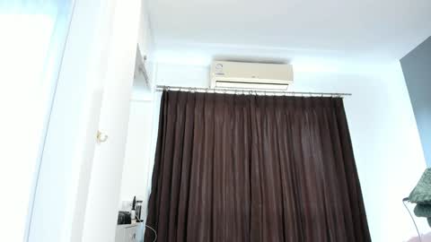 Amelle online show from January 2025 02:33:02 AM