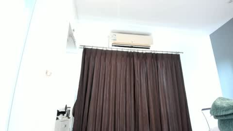 Amelle online show from January 2025 04:09:01 AM