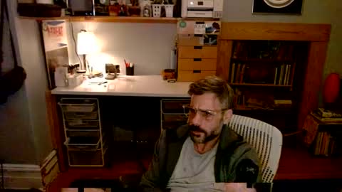 Snapshot of jareth_returns chatting on February 2025 04:24:02 AM jareth_returns online show from February 2025 04:24:02 AM