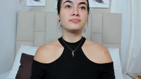 Jaslyn online show from December 2024 02:49:01 PM